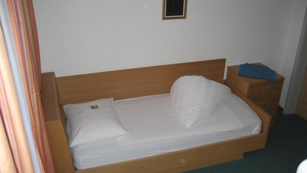 Hotel Garni Kofler Tirolo Esterno foto